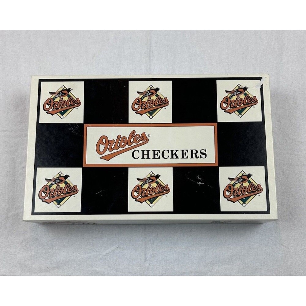 Vintage Baltimore Orioles vs NY Yankees Checkers Board Game 1997